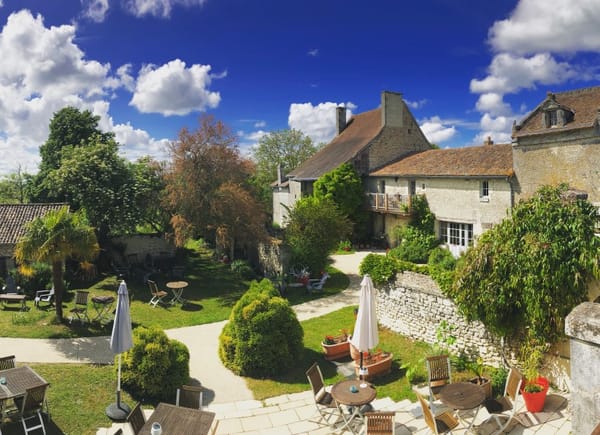 Le Pigeonnier du Perron, Hôtel 3*, Availles-en-Châtellerault, Nouvelle-Aquitaine, France